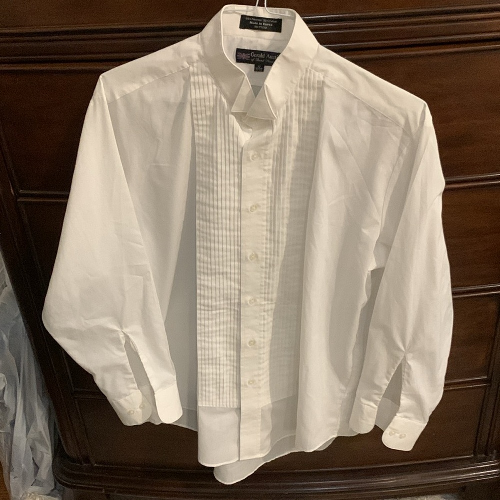 Gerald Austin Men's London White Pleated front Dress Shirt Size 17 36/37
